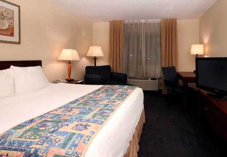 Fairfield Inn By Marriott Warren Niles Exteriér fotografie